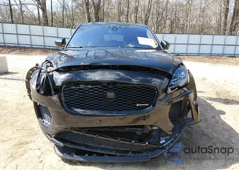 2018 Jaguar E-Pace First Edition из США, поврежденный, VIN SADFL2FX0J1Z01533